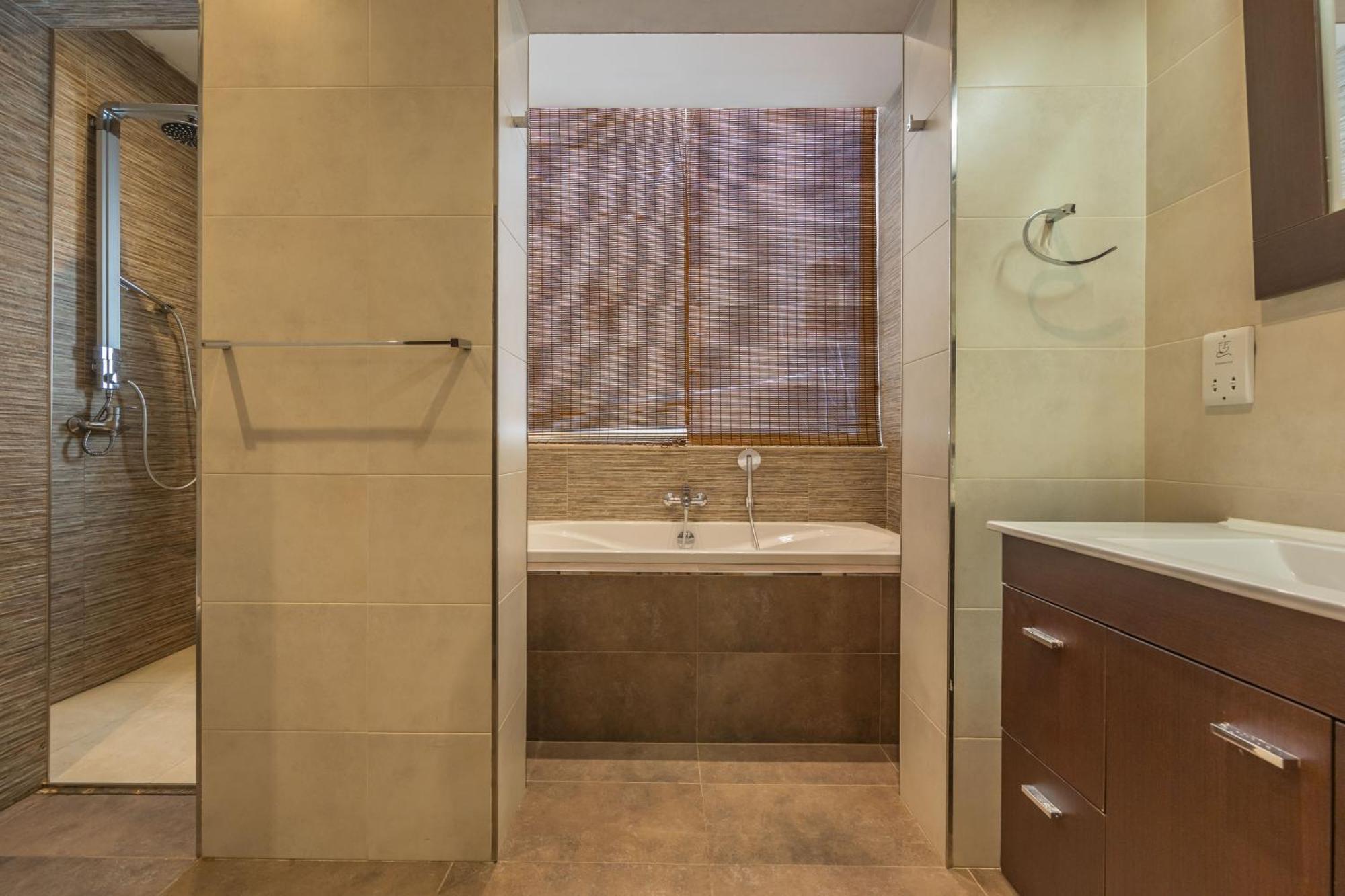 Hard To Come By - Modern & Huge House In Sliema Exterior photo